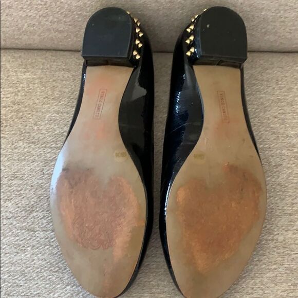 Vince Camuto  - Picture 5 of 6